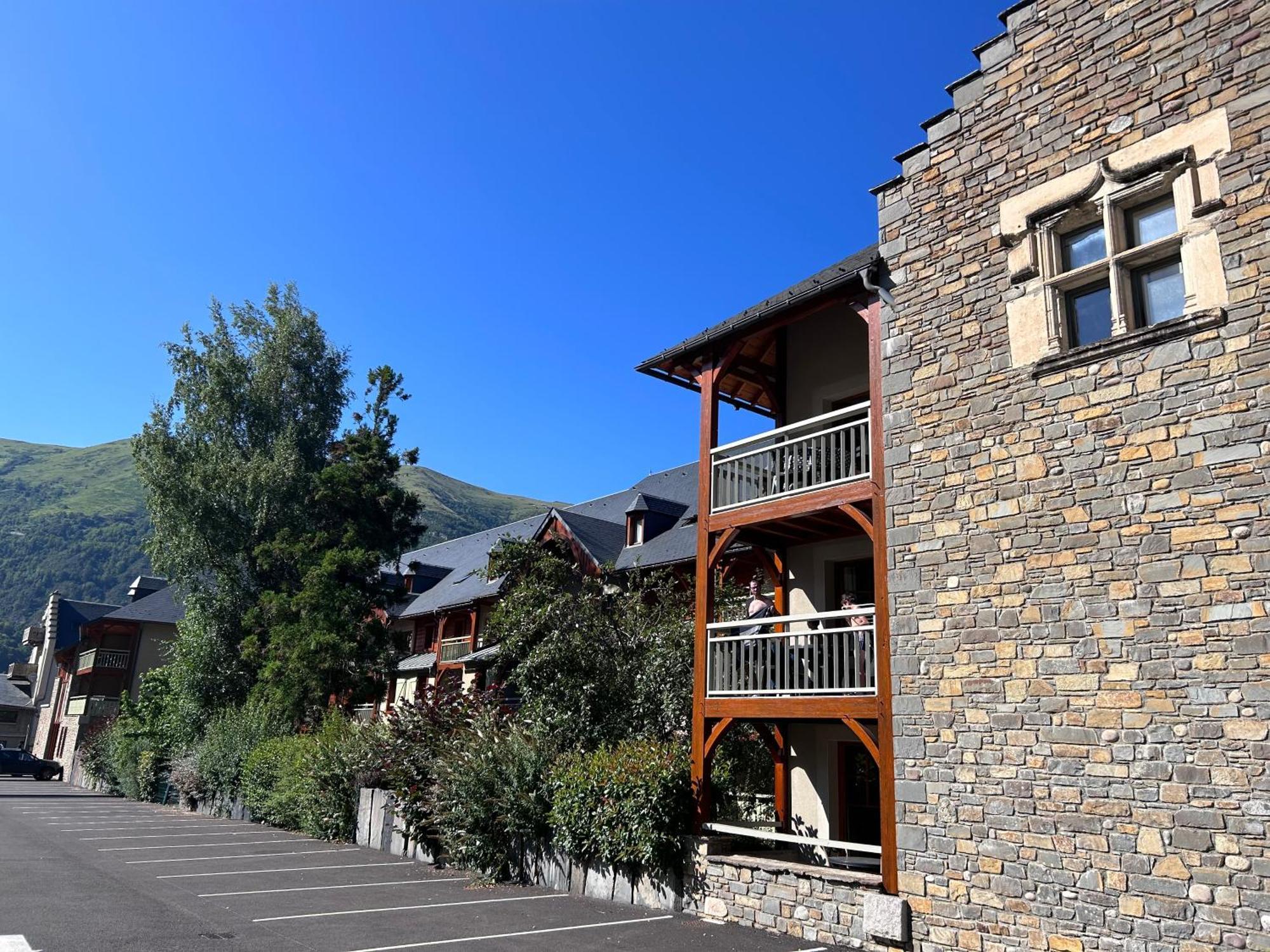 Ferienwohnung Le Rioumajou 2 - Grand T4 - Piscine - Centre St Lary Saint-Lary-Soulan Exterior foto